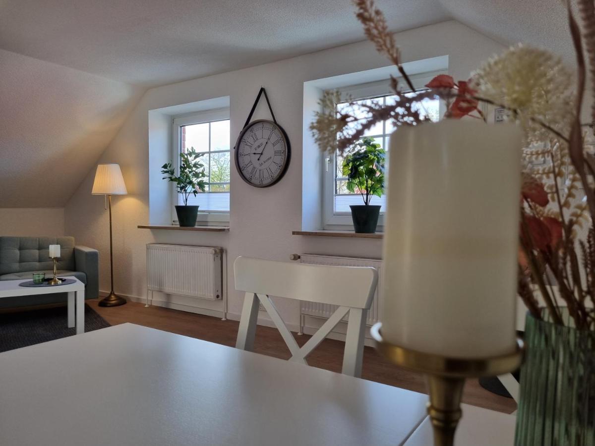 Ferienwohnungen Springer In Schoenefeld Ot Grossziethen Div Apartments Fuer Bis Zu 6 Personen Ngoại thất bức ảnh